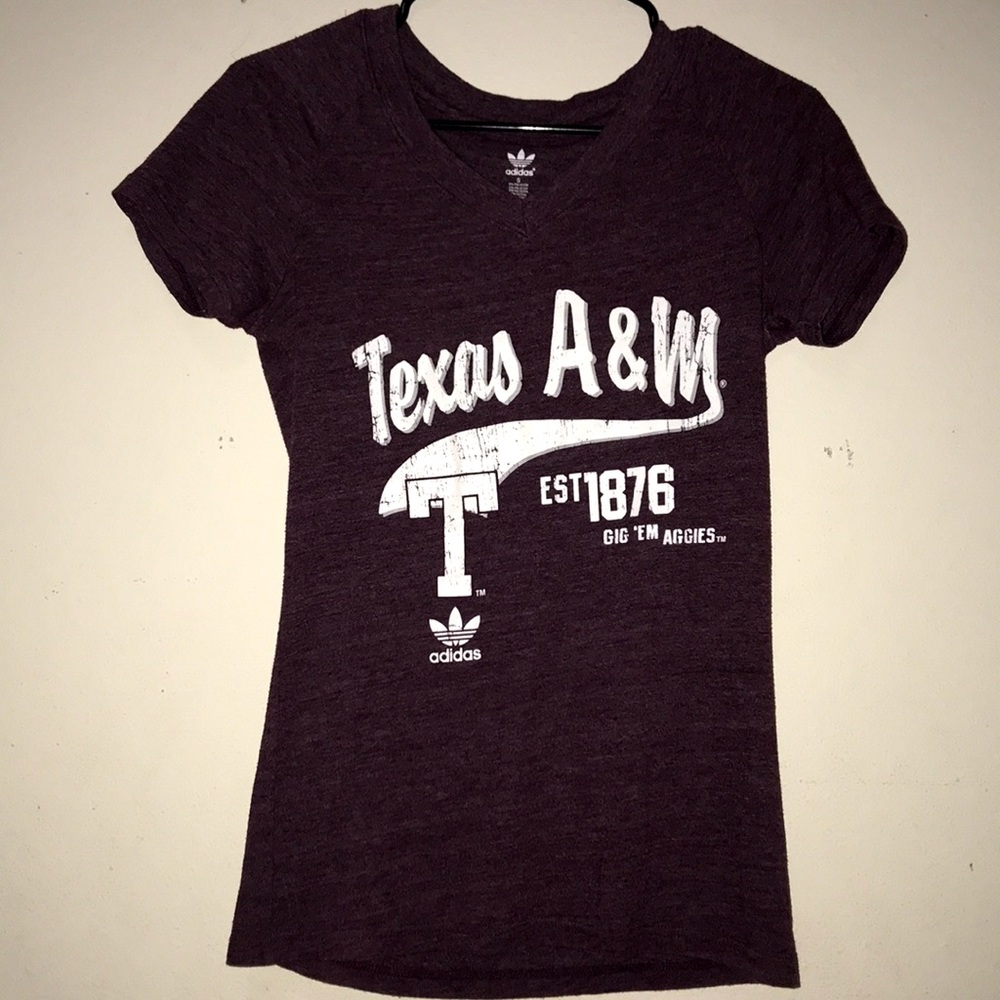College shirt